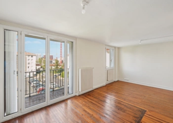 Appartement non meublé Type 3 de 61m² avec balcon et cave à Bordeaux