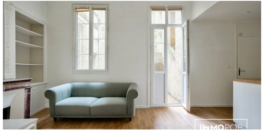 Appartement meublé Type 2 de 43m² avec balcon et terrasse à louer sur Bordeaux