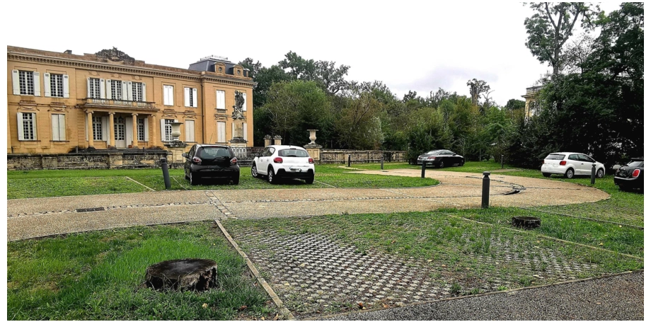 Place de parking dans résidence sécurisée à Talence